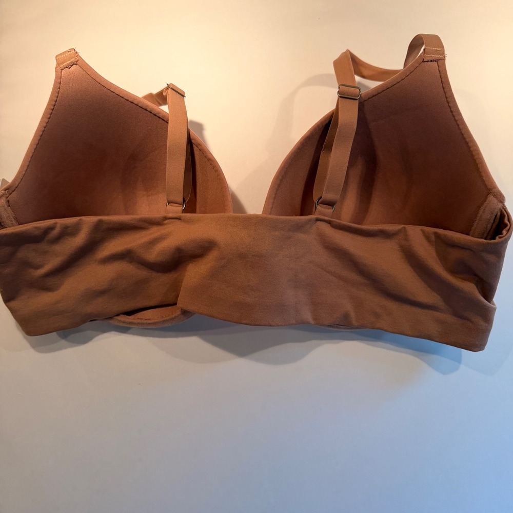 Front Close Underwire T-Shirt Bra 42D NEW Tan Nude Molded Cups Adjustable Straps - Picture 6 of 11